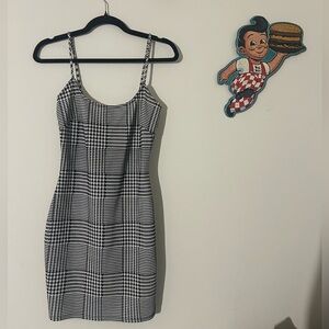 Classic Black and White Checkered BodyCon Dress